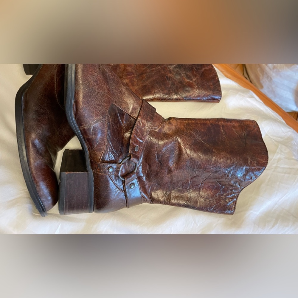 STUNNING Born Zip Boots size 9 lightly worn - Picture 2 of 6